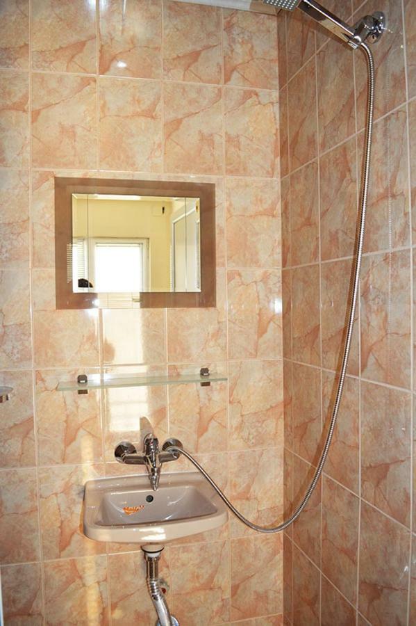 Къща За Гости "Черната Роза" Bŭlgarevo Esterno foto